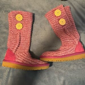 Ugg knit toddler boots size 9 purpleish pink color